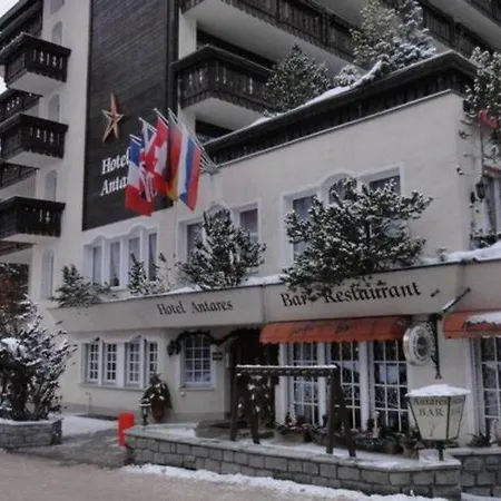 Hotel Antares 3*