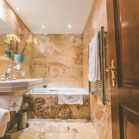 Antares زيرمات