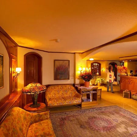 Otel Antares